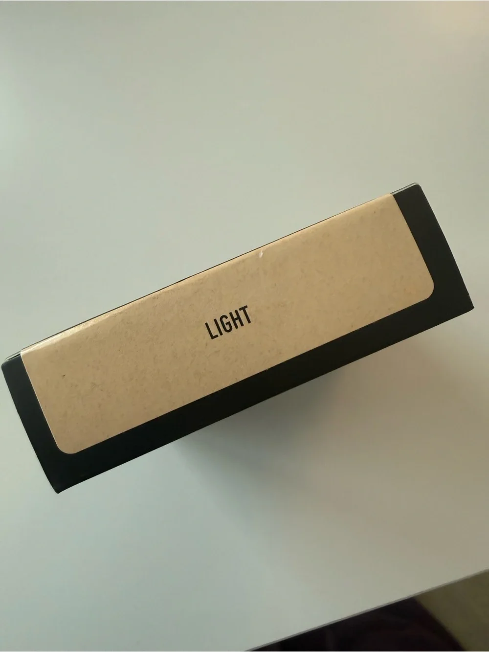 Kat Von D Lock-It Finishing Powder -LIGHT